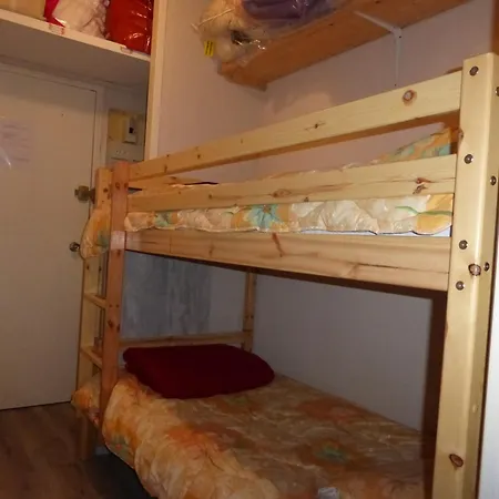 Confortable 4 Couchages Avec Balcon Et Parking Au Sauze - Fr-1-804-34